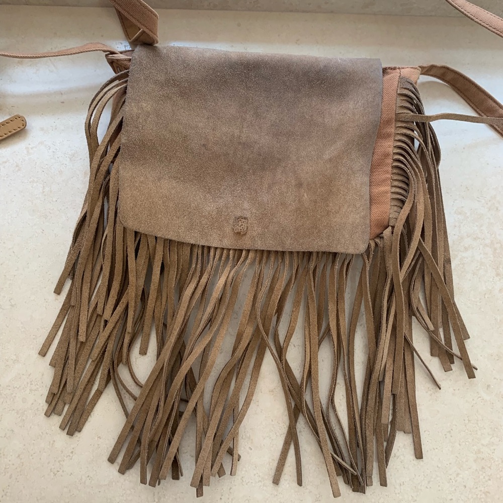 American eagle outfitter fringe bag